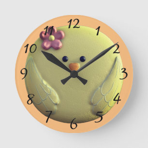 Horloge Ronde Bébé chiche mignon jaune et rose