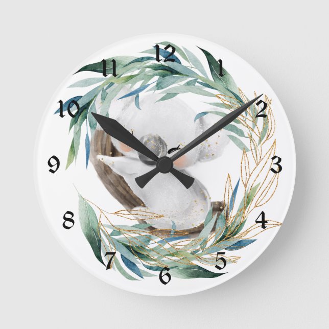 Horloge Ronde Bébé koala dans une couronne de pépinière (Recto)