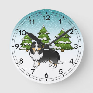 Horloge Ronde Berger des Shetland tricolore dans une forêt hiver