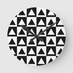 Horloge Ronde Black and White triangle geometric shape pattern