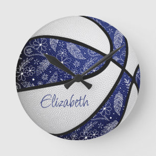 Horloge Ronde bleu blanc filles boho plumes motif basketball