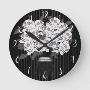 Horloge Ronde Bouquet de roses crâne noir et blanc