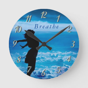 Horloge Ronde Breathe Encouragement Wall Clock - Customize