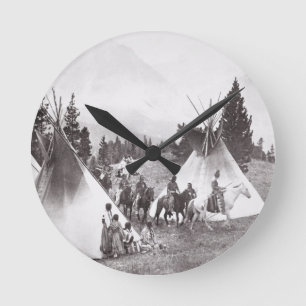 Horloge Ronde Camp de Teepee de Natif américain, Montana, c.190
