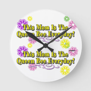 Horloge Ronde Cette Maman Est La Reine Abee Type Quotidien