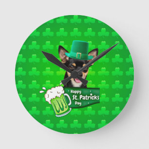 Horloge Ronde Chihuahua Chien Chiot Chiot St. Patrick's Day Clov