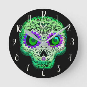 Horloge Ronde Crâne en sucre noir avec lueur verte et violette p