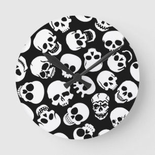 Horloge Ronde Crânes en Motif Arrière - plan noir