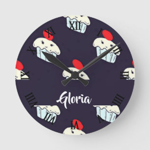 Horloge Ronde Cute cupcakes on blue