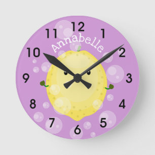 Horloge Ronde Cute lemon fruit cartoon bubbles illustration