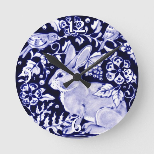 Horloge Ronde Dedham Blue Rabbit, Classic Blue & White Design (Recto)