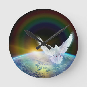Horloge Ronde Dove of peace holy spirit over earth with Rainbow.
