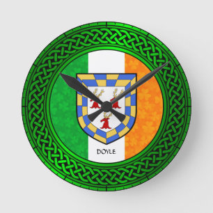Horloge Ronde Drapeau Shamrock irlandais - Doyle