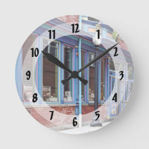 Horloge Ronde Easton PA - Rue avec porte ouverte