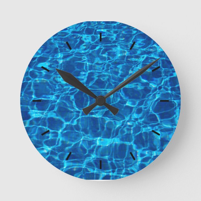 HORLOGE RONDE EAU. REGARDER L'EAU DE L'OCÉAN BLEU CLAIR (Recto)