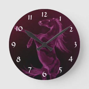 Horloge Ronde Élevage de l'horloge frisonne pourpre de cheval