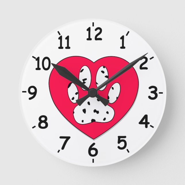 Horloge Ronde Empreinte de patte dalmate dans le coeur rouge (Recto)
