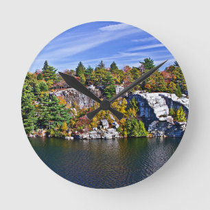 Horloge Ronde Feuillage d'automne autour de lac Minnewaska