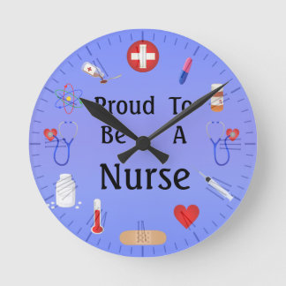 Horloge Ronde Fier D'Être Une Infirmière / Ou Votre Texte