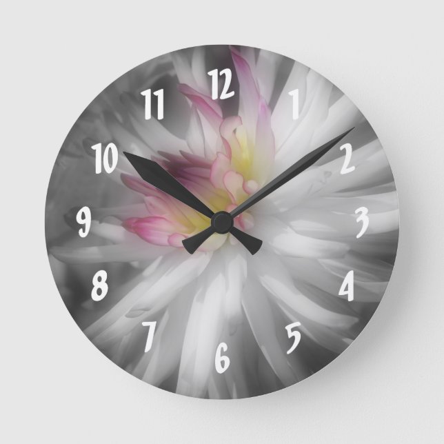 Horloge Ronde Fleur Dahlia En Noir Et Blanc (Recto)