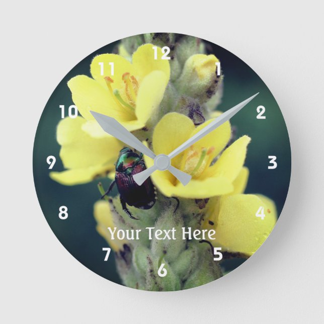 Horloge Ronde Fleur et coléoptère Mullein Jaune Sauvage Personna (Recto)