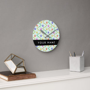 Horloge Ronde Fleurs colorées, Arrière - plan vert clair, Noir