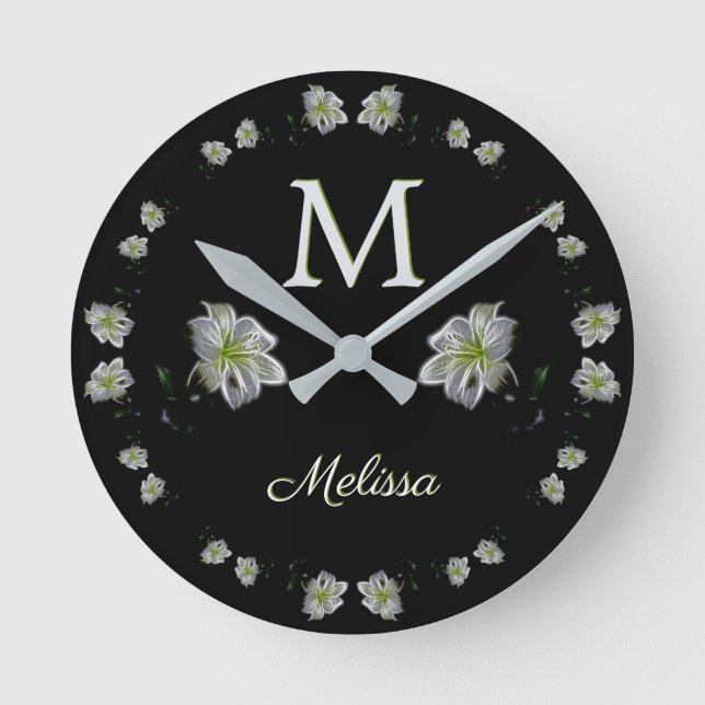 Horloge Ronde Floral de Lilies blanches élégantes (Recto)