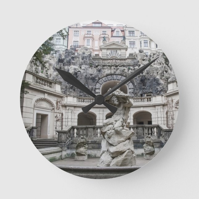 Horloge Ronde Fontaine avec statue de Neptune à Prague (Recto)