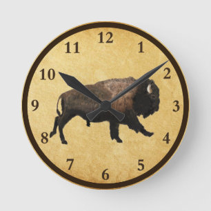 Horloge Ronde Galloping bison On Old Paper Round Clock