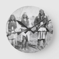 Geronimo et trois de ses guerriers d'Apache, 1886