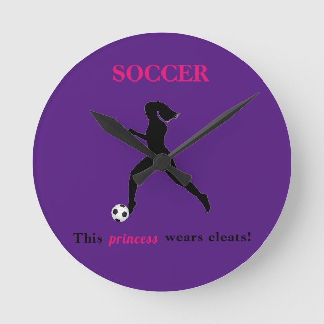 Horloge Ronde Girls Soccer - Cette princesse porte des fissures  (Recto)
