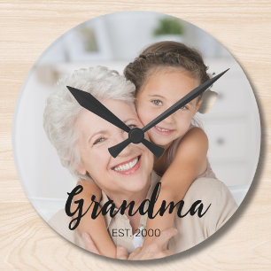 Horloge Ronde Grand-mère a établi une photo de script moderne