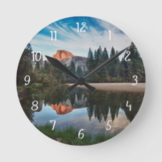 Horloge Ronde Half Dome and Merced