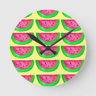 Horloge Ronde Juicy pink watermelon fruit pattern on lemon