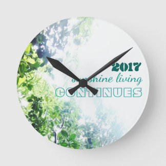 Horloge Ronde La vie ensoleillée de 2017 continue