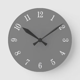 Horloge Ronde Le grand blanc de visage gris numérote l'horloge