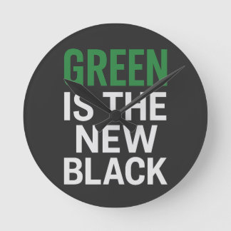 HORLOGE RONDE LE VERT EST LA NOUVELLE NOIRE