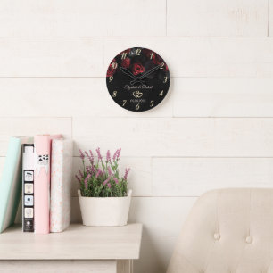 Horloge Ronde Mariage gothique aux roses rouges élégantes