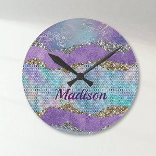 Horloge Ronde Mermaid stylée pailletée monogramme violet turquoi