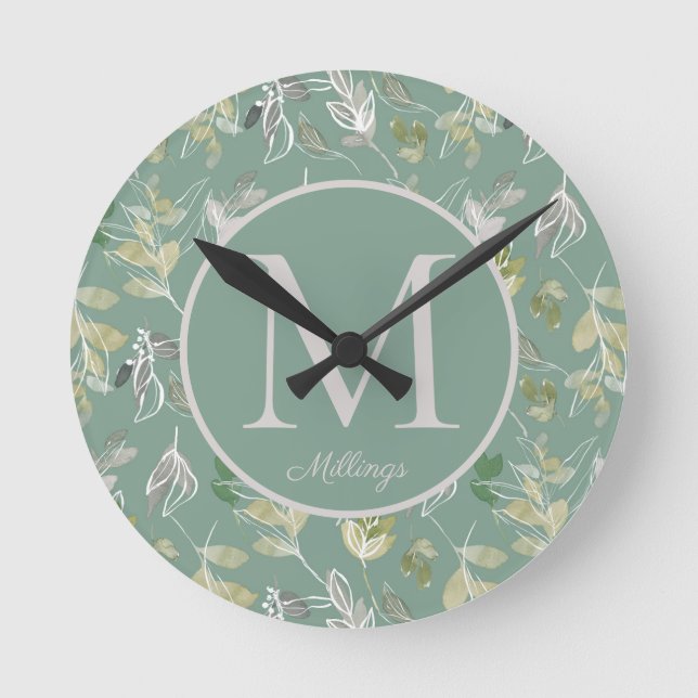 Horloge Ronde Moderne Elégant Sage Vert Argent Feuille Monogramm (Recto)