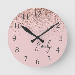 Horloge Ronde Monogramme de Parties scintillant rose pâle Rose