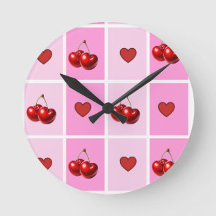 Horloge Ronde Motif damier à cœur de cerise personnalisé
