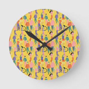 Horloge Ronde Motif Out and About People