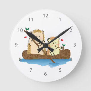 Horloge Ronde Navigation mignonne de couples de hérisson sur le