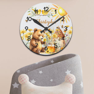 Horloge Ronde Nom personnalisé Honey Bees Teddy Bear Nursery
