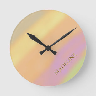 Horloge Ronde Nom personnalisé sur les couleurs de barbe à papa