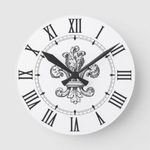 Horloge Ronde Numéros romains Fleur de Lis