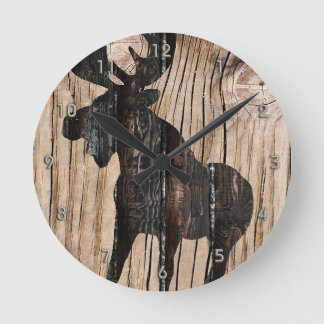 Horloge Ronde Oie sur l'horloge du bois naturel