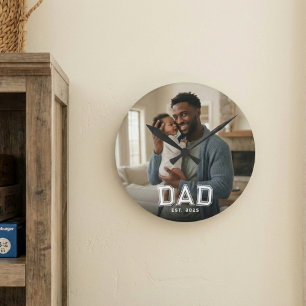 Horloge Ronde Papa a établi une photo blanche moderne en gras