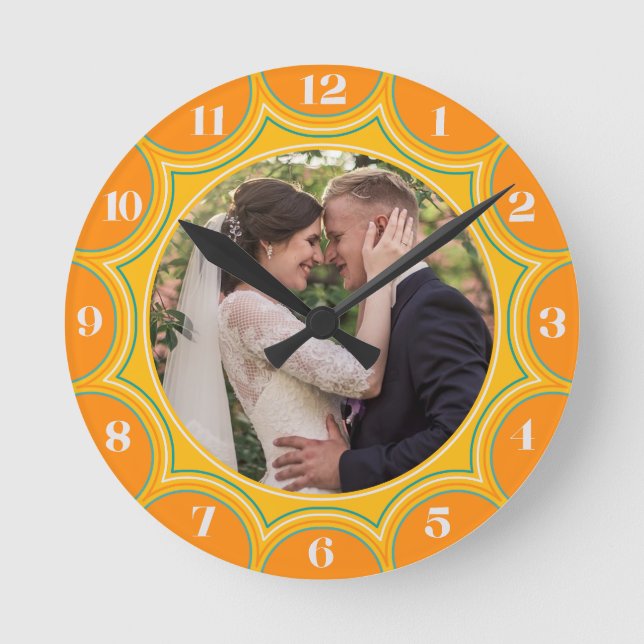 Horloge Ronde Photo de famille Moderne Orange Sunburst Personnal (Recto)
